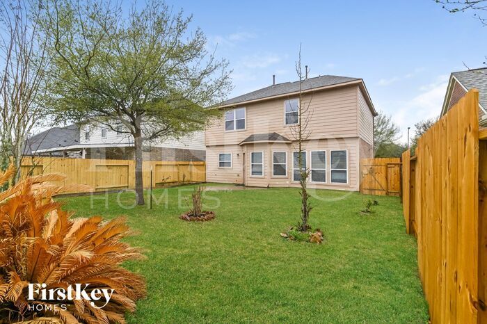 Building Photo - 22610 Spring Crossing Dr