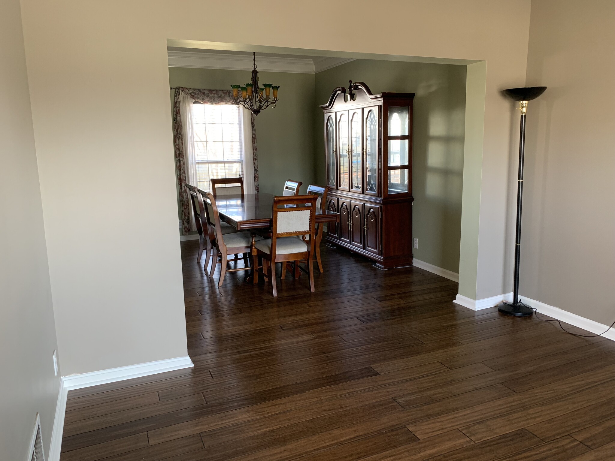 Building Photo - 4201 Bridlepath Pl