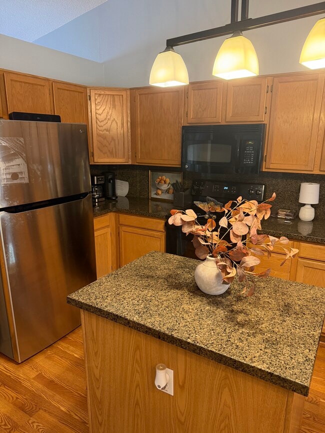 Building Photo - 20356 E Berry Pl