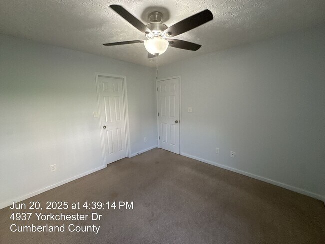 Building Photo - 4937 Yorkchester Dr