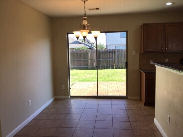 Building Photo - 16215 Ranchland Ln