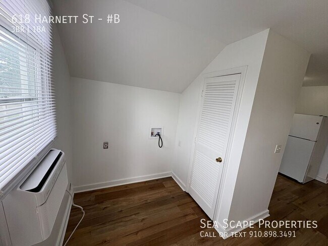 Building Photo - 618 Harnett St