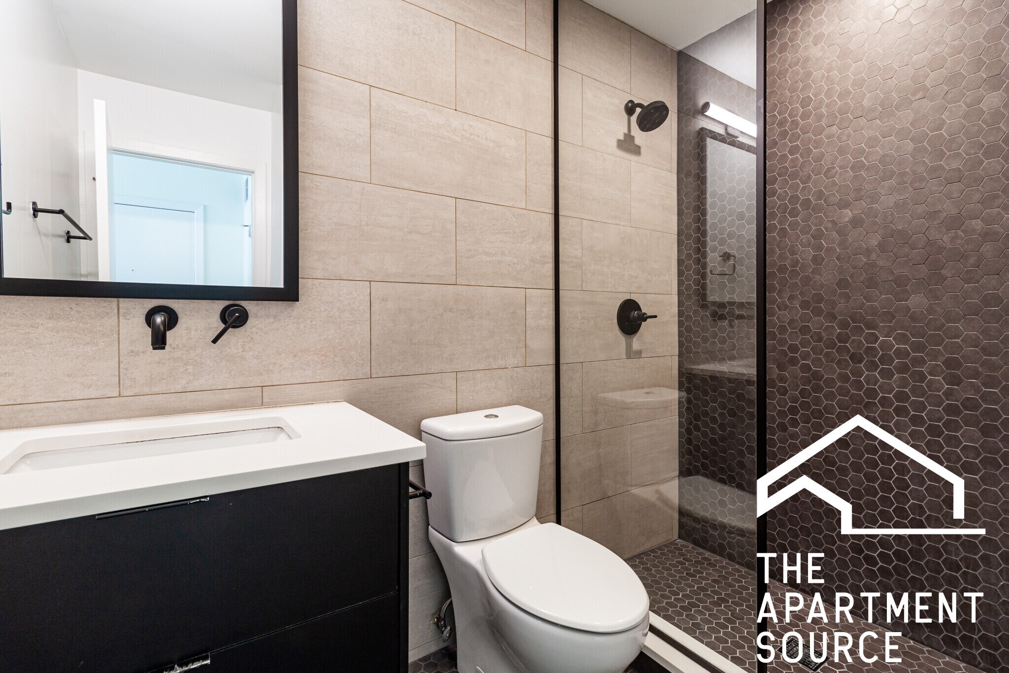 Building Photo - 936 W Grace St