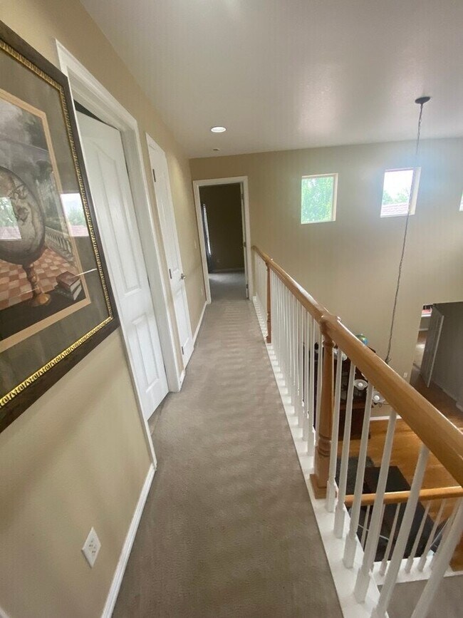 Building Photo - 10850 Trotwood Way