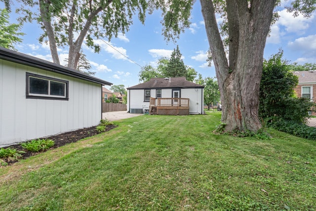 Building Photo - 24 Hiawatha Dr