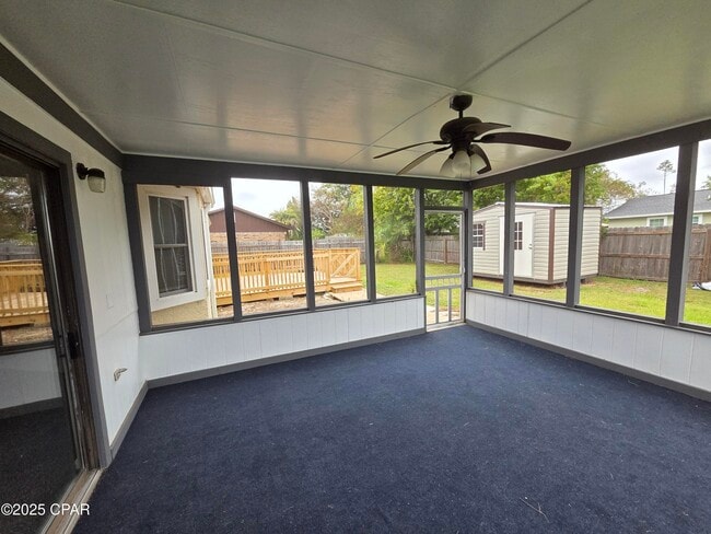 Building Photo - 1349 Riva Cir