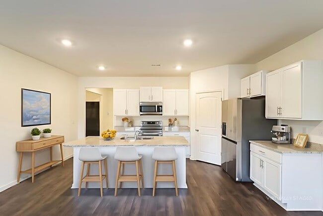 Building Photo - 5684 Timber Leaf Lp