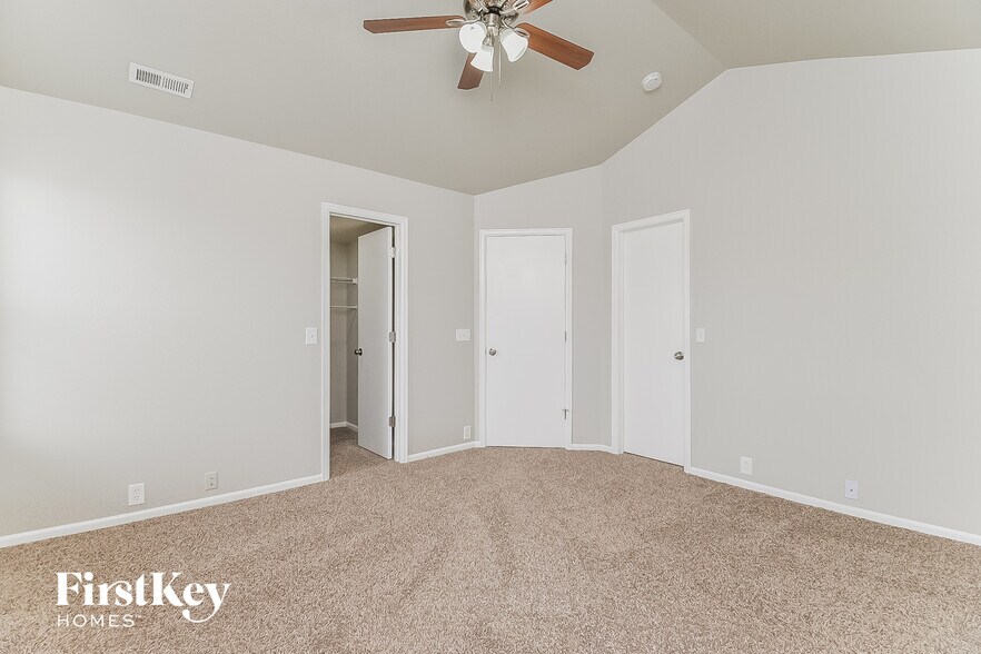Building Photo - 9314 Prairie Dunes Rd