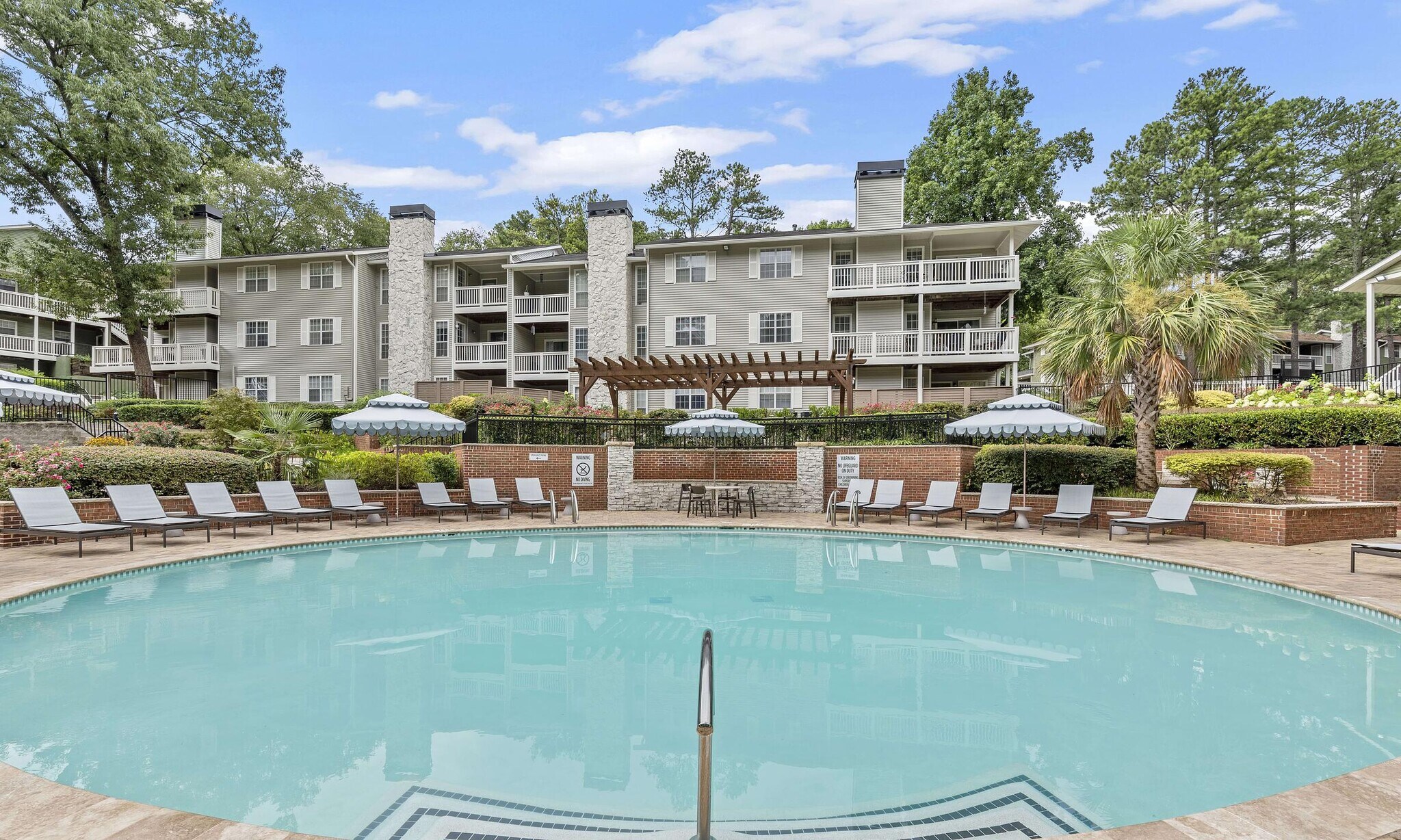 Building Photo - 2850 Delk Rd SE