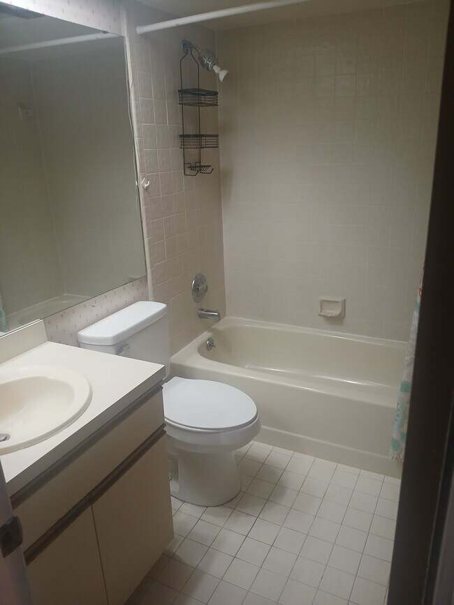 Building Photo - 2331 Sun Valley Cir