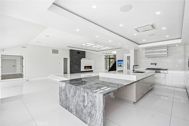 Building Photo - 48 Drakes Bay Dr