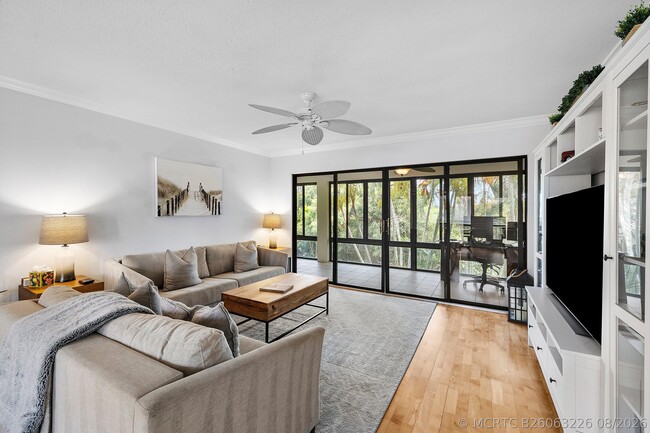 Building Photo - 4022 N Quail Ridge Dr