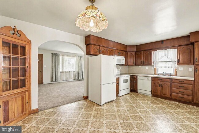 Building Photo - 4125 Cliffvale Rd