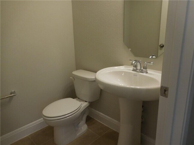 Building Photo - 10614 Turnbull Loop