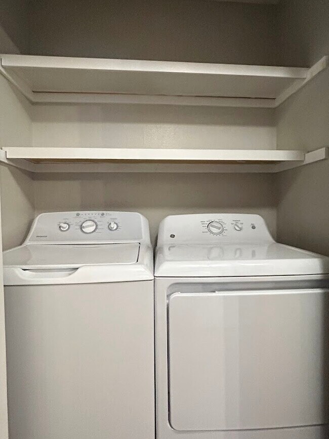 Building Photo - 1650 N Sang Ave