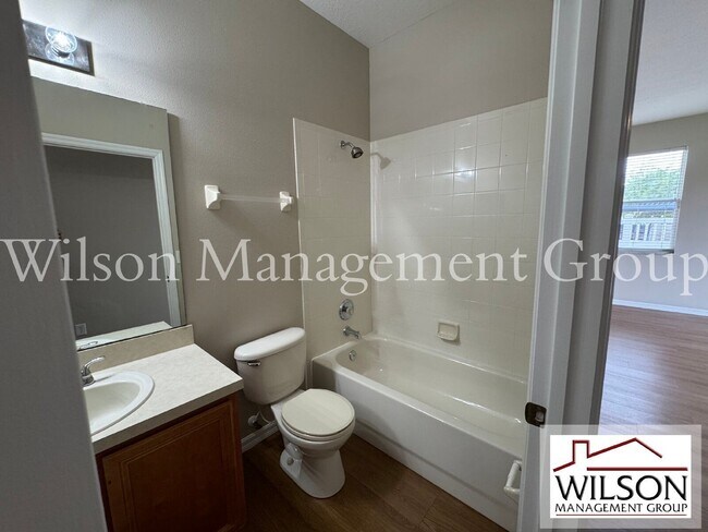 Building Photo - 5004 Adair Oak Dr