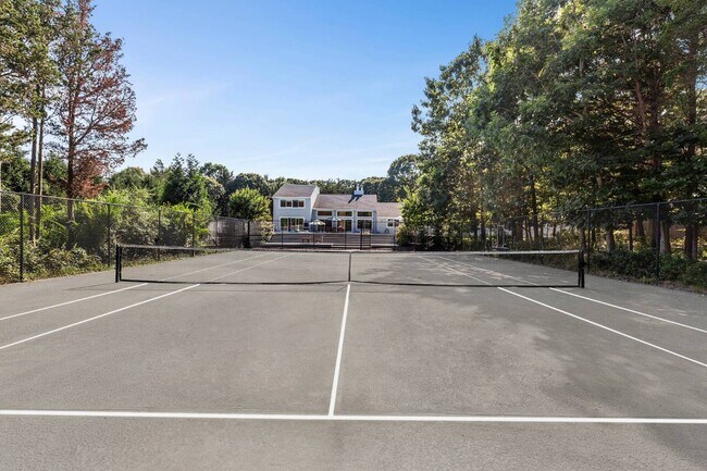 Building Photo - 40 Hidden Cove Ct