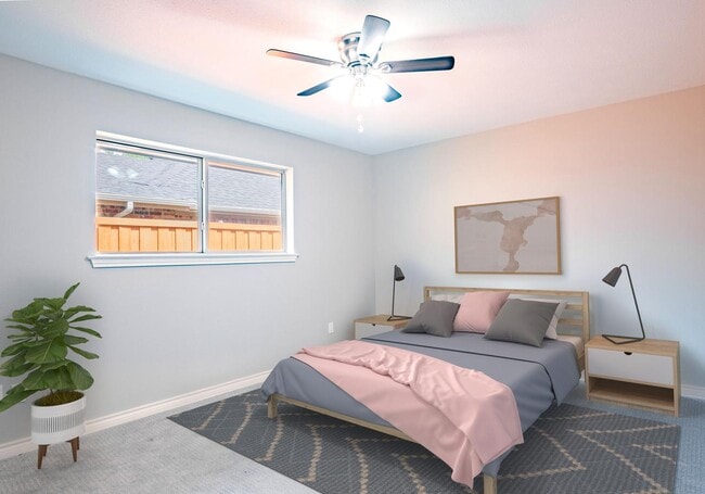 Building Photo - Gorgeous Prestonwood home with in-ground pool & large yard