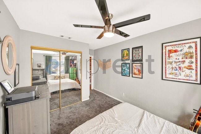 Building Photo - 4139 W Ave 42