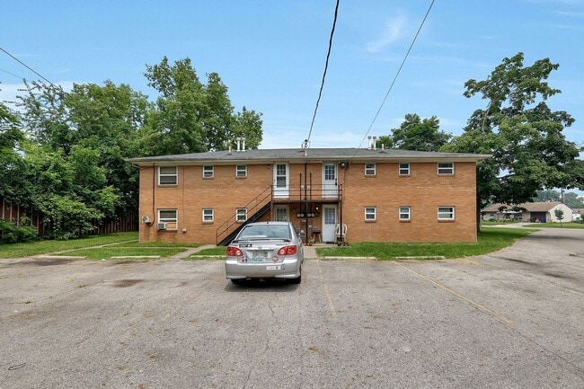 Building Photo - 187 Currier Dr