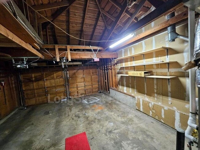 Building Photo - 5510 NW Innisbrook Pl