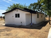 Building Photo - NOW AVAILABLE!!  2 Bedroom; 2 Bath Newly R...