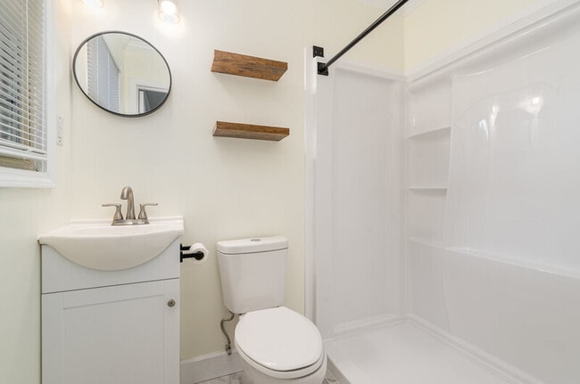 Building Photo - 7332 Kuck Rd