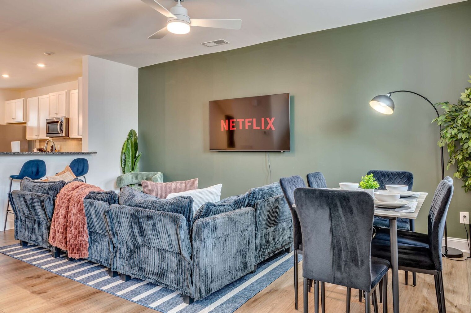 Building Photo - 3105 Banyan Btm Ln