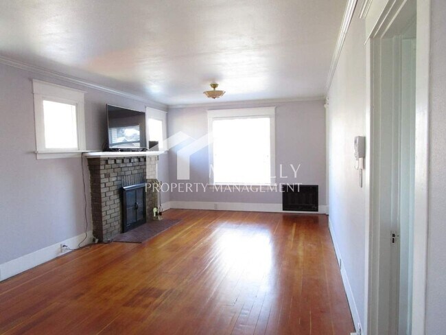 Building Photo - 1814 N Proctor St