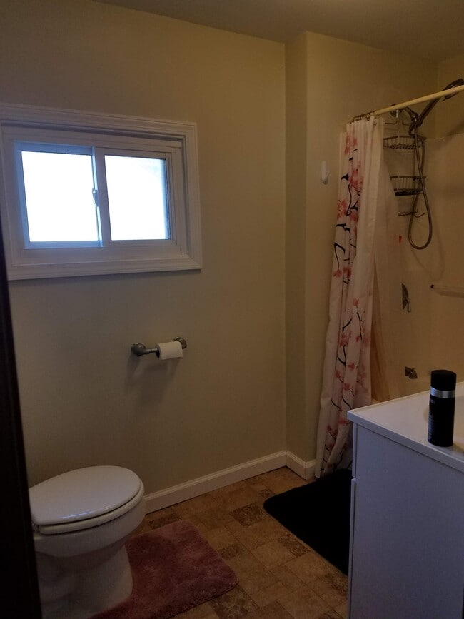 Building Photo - 311 Crawford Run Rd