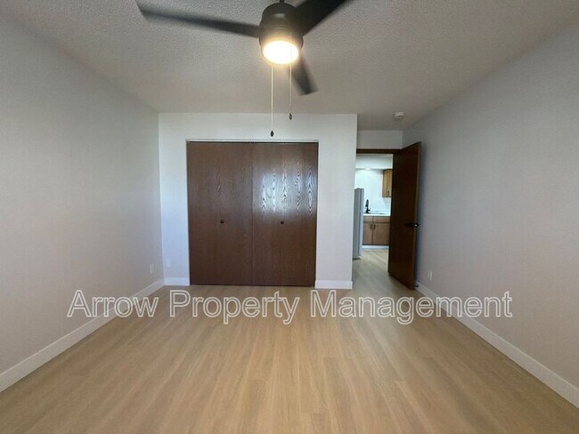 Building Photo - 2323 T St