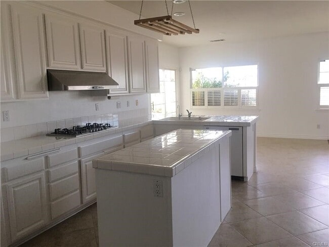 Building Photo - 5677 Carmello Ct