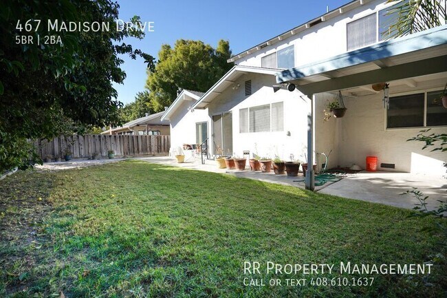 Building Photo - Spacious Home in Beautiful Blossom Valley ...