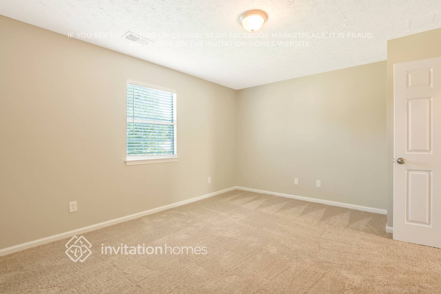 Building Photo - 195 River Trace Ct