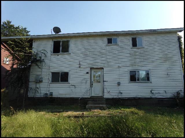 Building Photo - 1504 E 38th St