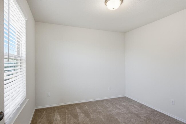 Building Photo - 106 Barley Fork Ln