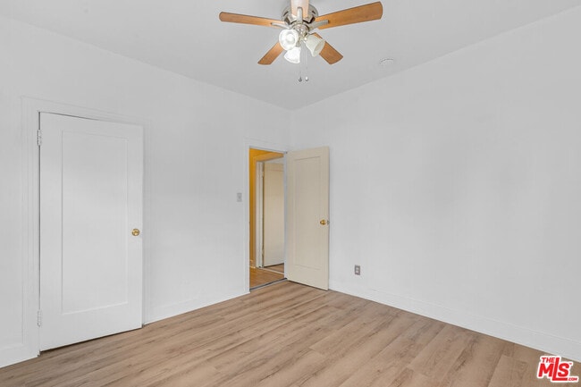 Building Photo - 3801 1/2 Mont Clair St