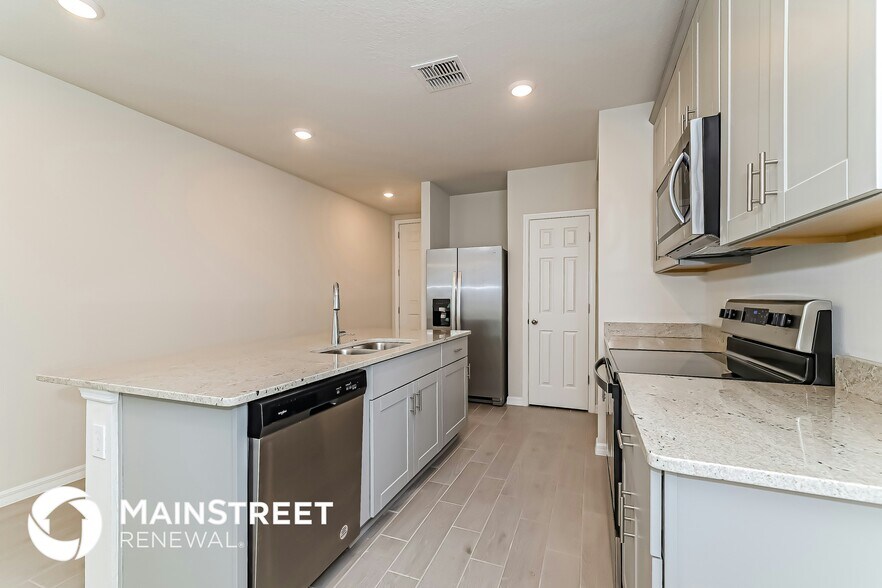 Building Photo - 17345 Cagan Crossings Blvd