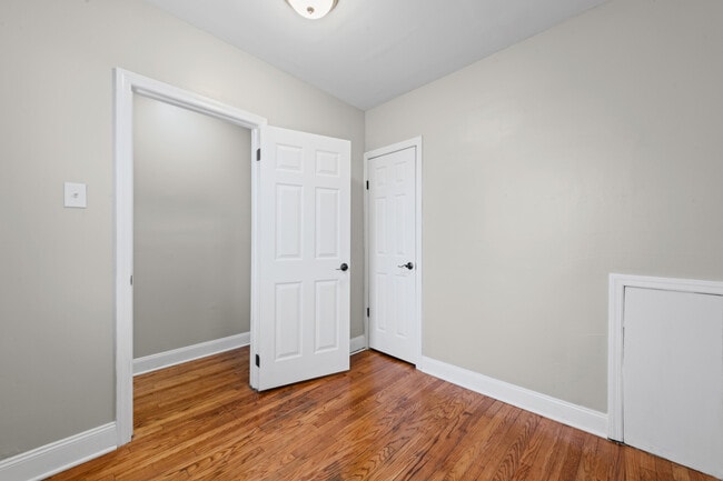Building Photo - 13496 Hazelridge St