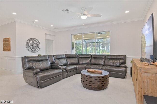 Building Photo - 15550 Pascolo Ln