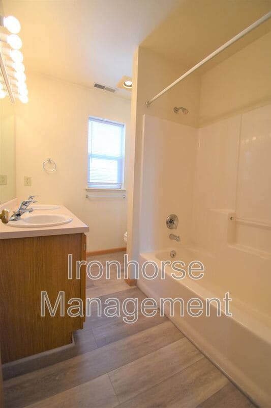 Building Photo - 2431 Wheeler Dr