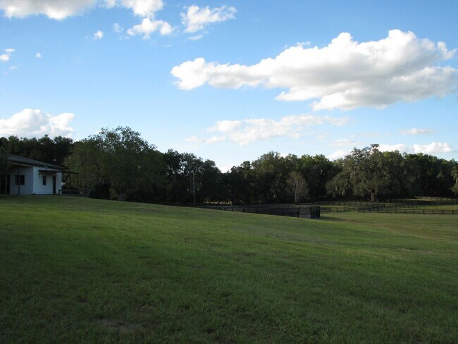 Building Photo - Beautiful 11.16 Acre Farm with Lots of Amenities!