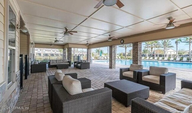 Building Photo - 7038 Buroak Ct