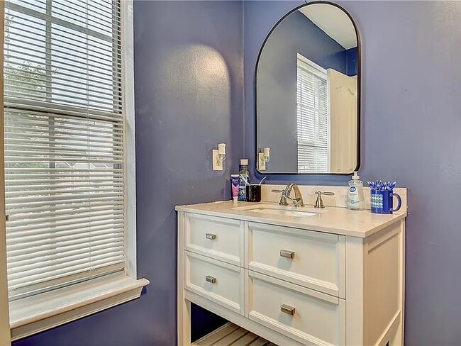 Building Photo - 4700 Parvathi Ct