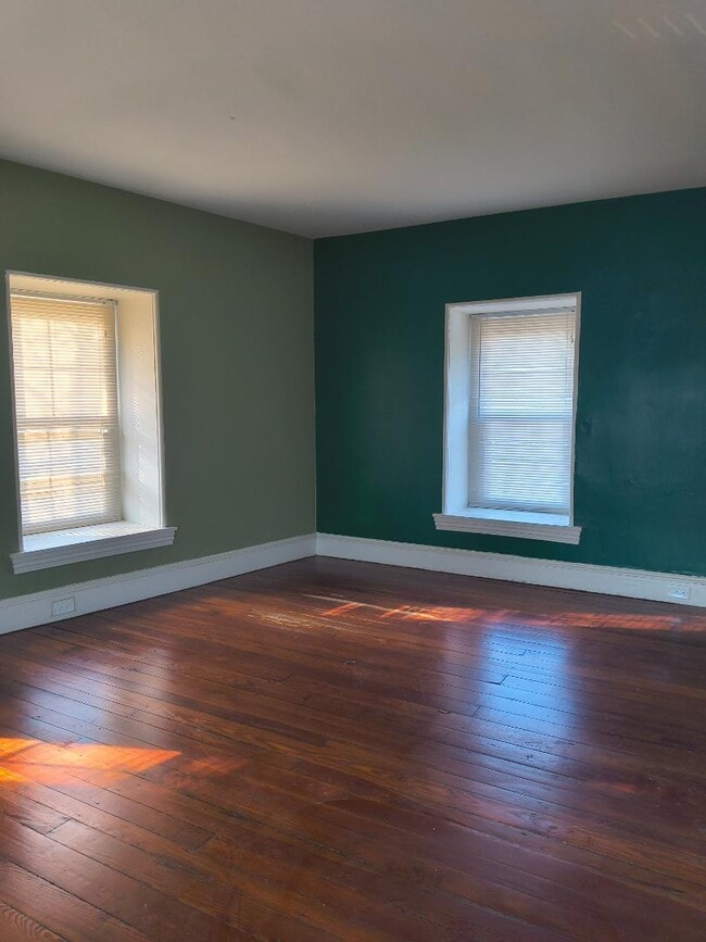 Building Photo - 6845 Germantown Ave