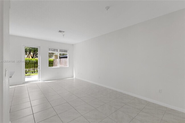 Building Photo - 20817 NW 9th Path