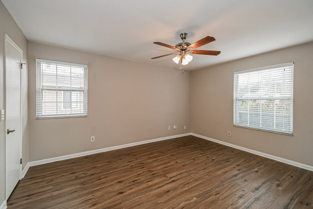 Building Photo - 3709 Foxcroft Rd