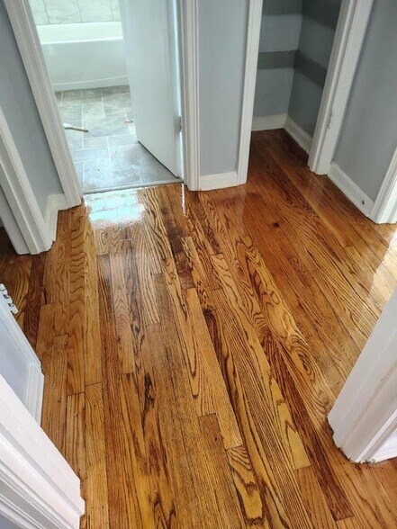 Building Photo - 1709 B St