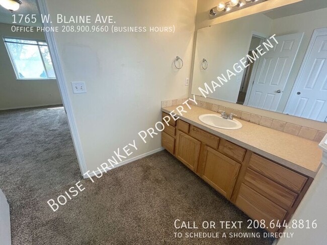 Building Photo - 1765 W Blaine Ave