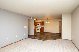 Building Photo - 4801 E 41st St